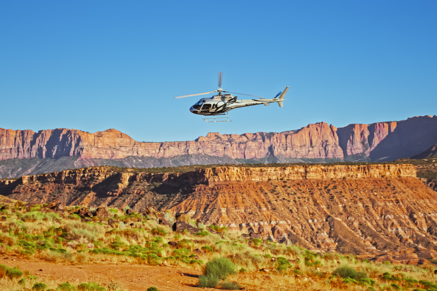 Discover Winter Magic with Zion Helicopters: Scenic Flights and Unforgettable Adventures in 2025