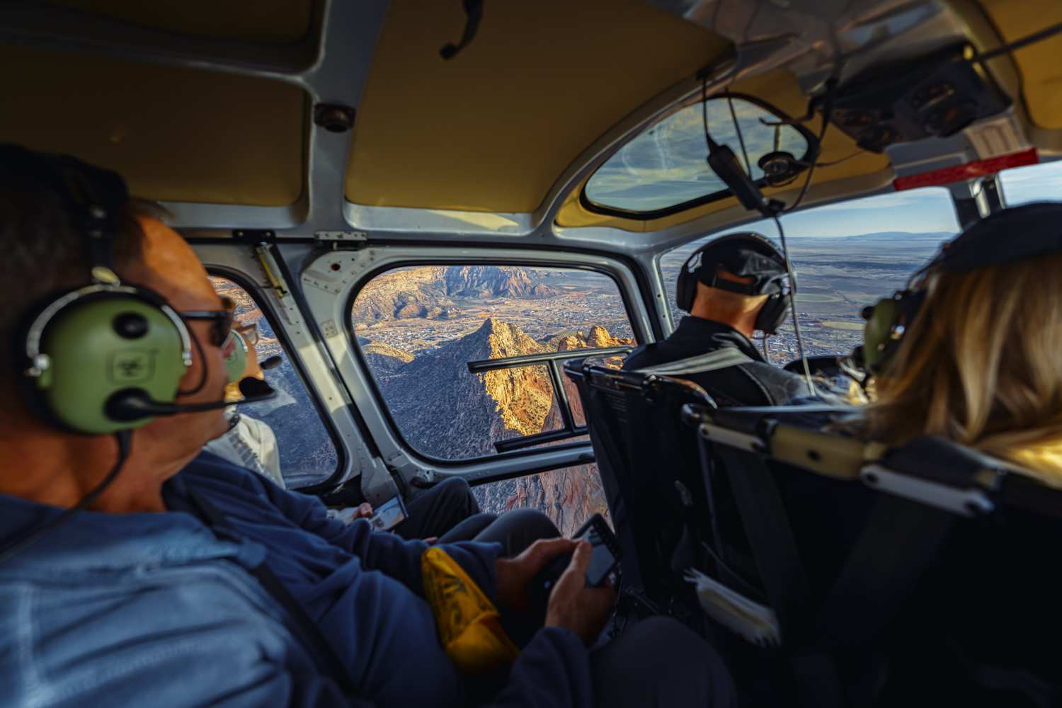 New Year, New Heights: Why Zion Helicopters is the Ultimate Adventure for 2025