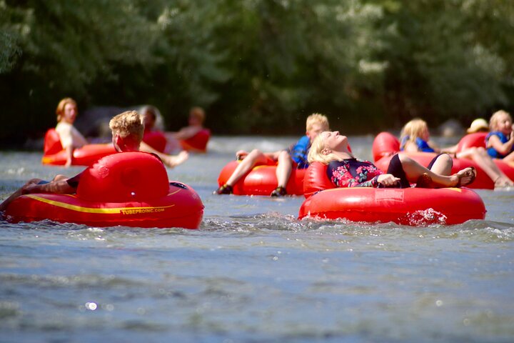 Enjoy a fun day out tubing with friends and family on the Virgin River. Tubing in Zion is a great way to relax with the family and get away from all the hiking chaos inside the national park.