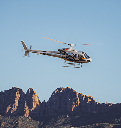 This amazing 100 mile tour circles the Zion National Park by helicopter including an extended through the rarely seen Canaan Mountain Wilderness Area